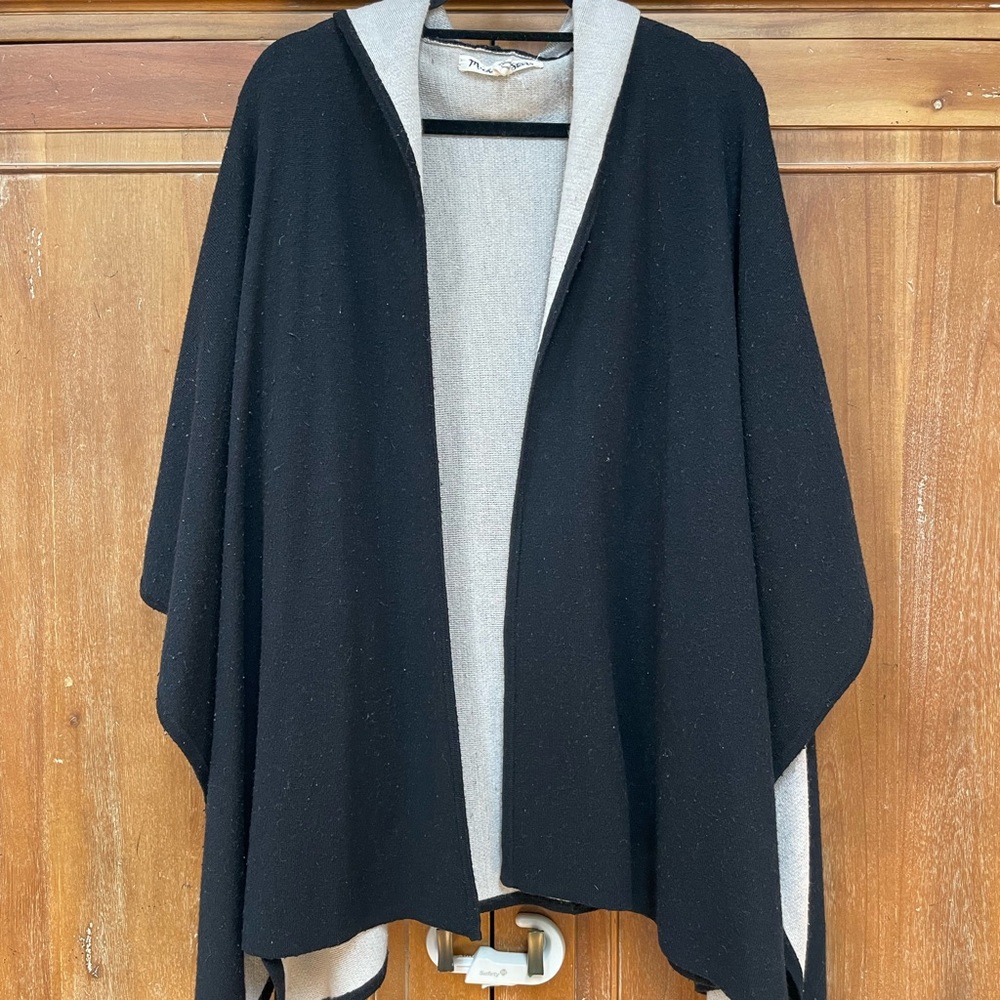 Michael Stars Poncho / Cape with hood